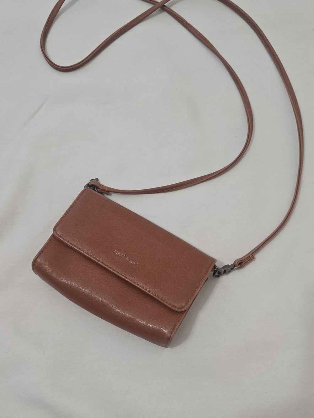 Matt & Nat Brown Crossbody Wallet Bag